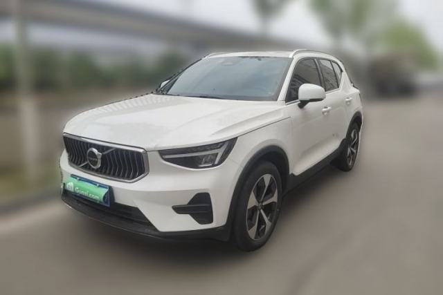 Used Volvo XC40 2023 B4 4x4 Smart Luxury Edition