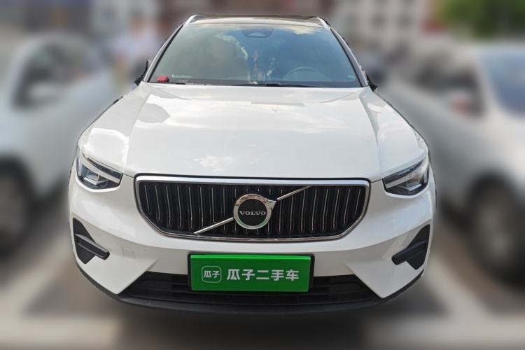 Used Volvo XC40 2023 B3 Zhiyuan Luxury Edition Front