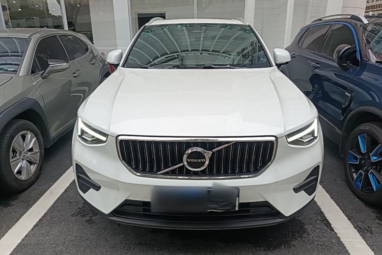 Used Volvo XC40 2023 B3 Zhiyuan Luxury Edition Front
