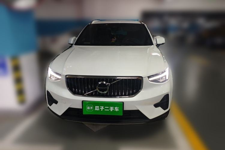 Used Volvo XC40 2023 B3 Zhiyuan Luxury Edition Front