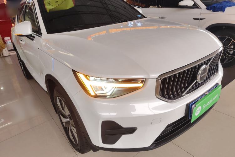 Used Volvo XC40 2023 B3 Zhiyuan Luxury Edition Front Right 45 Deg