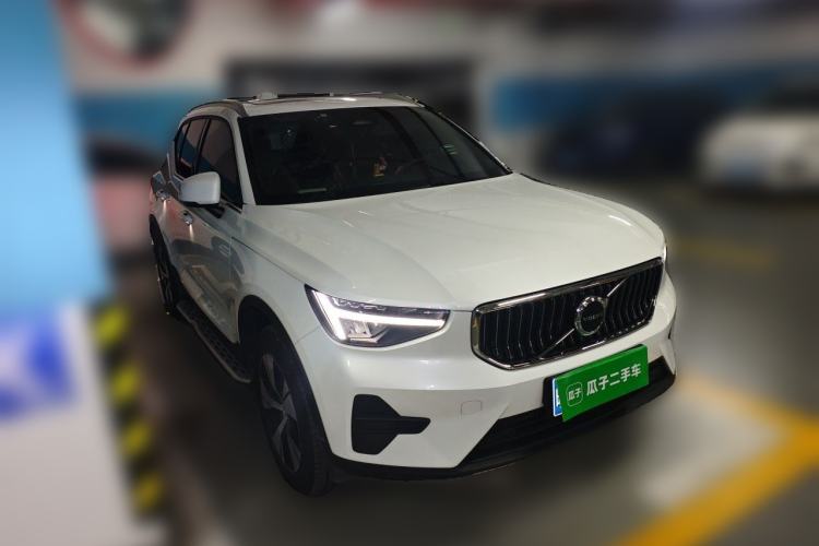 Used Volvo XC40 2023 B3 Zhiyuan Luxury Edition Front Right 45 Deg