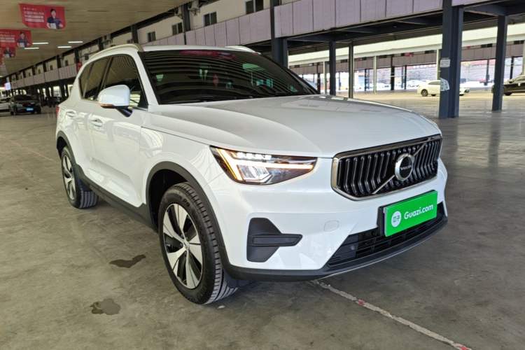 Used Volvo XC40 2023 B3 Zhiyuan Luxury Edition Front Right 45 Deg