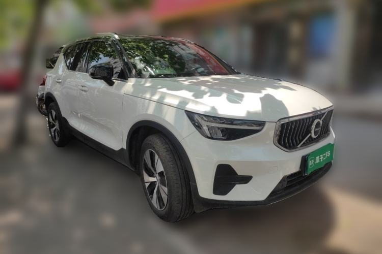 Used Volvo XC40 2023 B3 Zhiyuan Luxury Edition Front Right 45 Deg