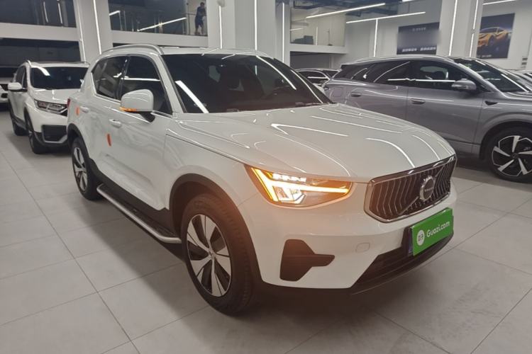 Used Volvo XC40 2023 B3 Zhiyuan Luxury Edition Front Right 45 Deg