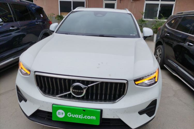 Used Volvo XC40 2023 B3 Zhiyuan Luxury Edition Front