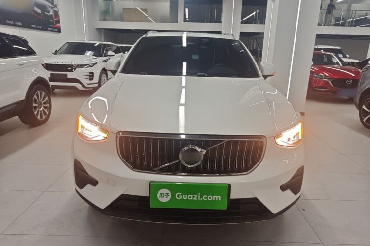 Used Volvo XC40 2023 B3 Zhiyuan Luxury Edition Front