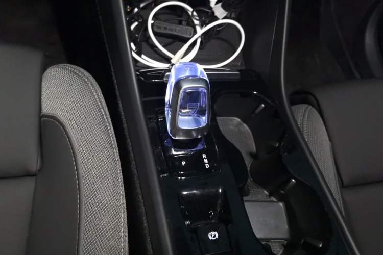 Used Volvo XC40 2023 B3 Zhiyuan Luxury Edition Gear Lever