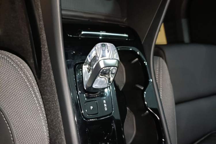 Used Volvo XC40 2023 B3 Zhiyuan Luxury Edition Gear Lever