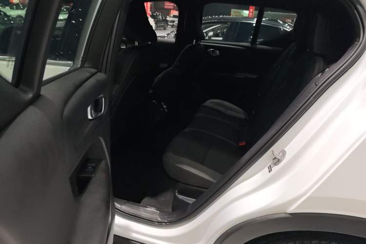 Used Volvo XC40 2023 B3 Zhiyuan Luxury Edition Interior 2