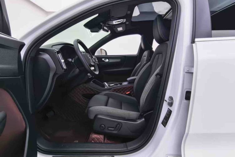 Used Volvo XC40 2023 B3 Zhiyuan Luxury Edition Interior 2