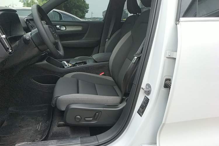 Used Volvo XC40 2023 B3 Zhiyuan Luxury Edition Left Front Seat
