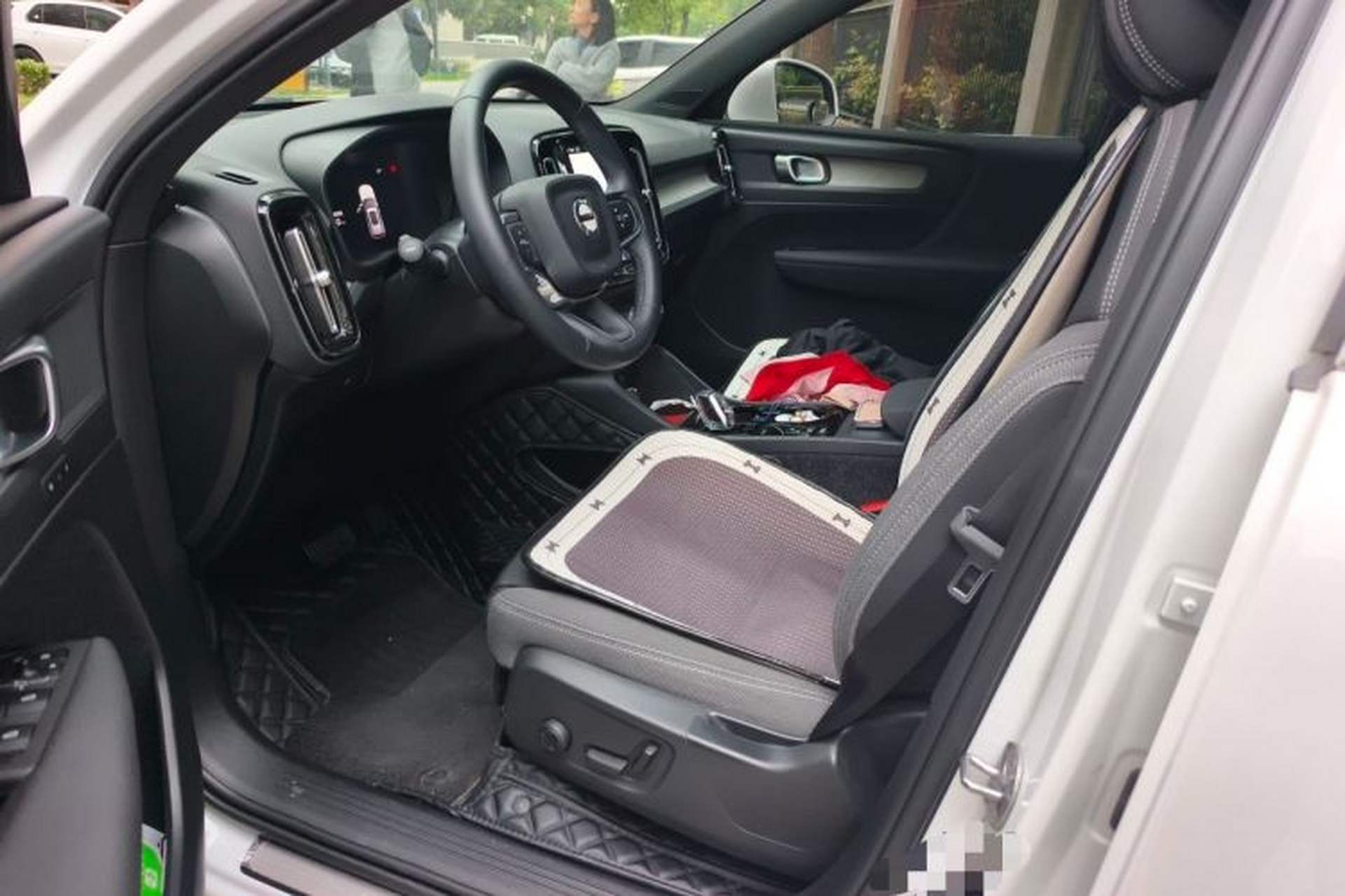 Used Volvo XC40 2023 B3 Zhiyuan Luxury Edition Left Front Seat