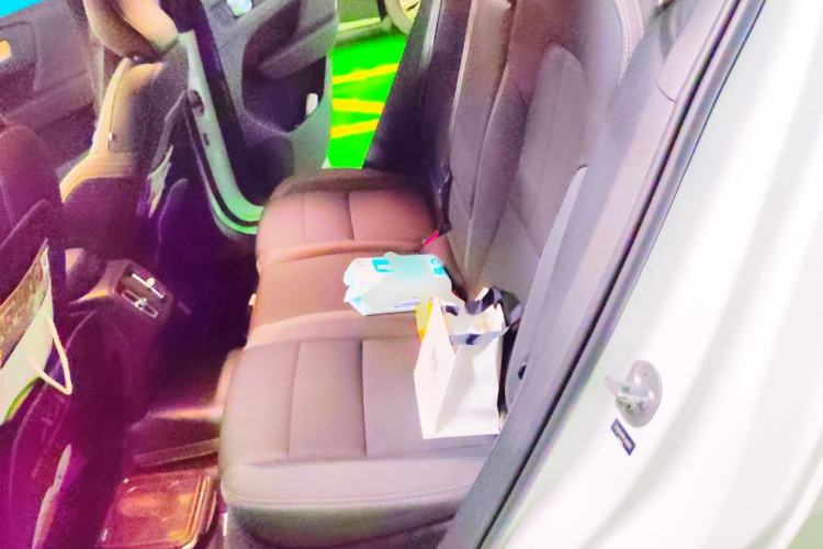 Used Volvo XC40 2023 B3 Zhiyuan Luxury Edition Left Rear Seat