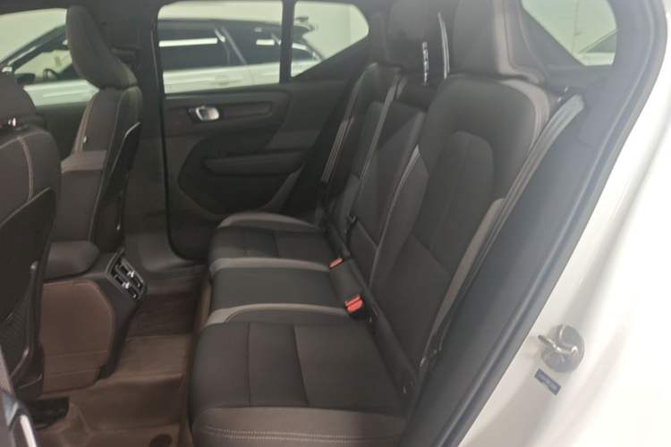Used Volvo XC40 2023 B3 Zhiyuan Luxury Edition Left Rear Seat