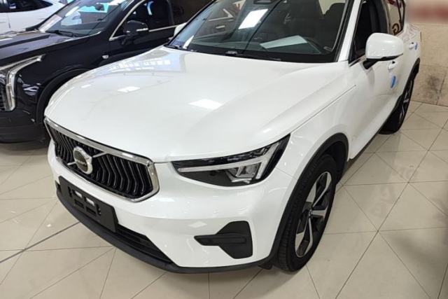 Gebrauchter Volvo XC40 2023 B4 4x4 Smart Luxury Edition