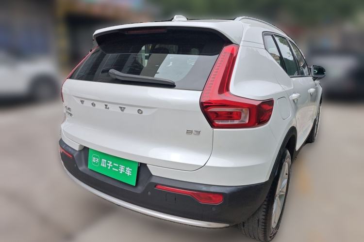 Used Volvo XC40 2023 B3 Smart & Stylish Edition Rear Right 45 Deg