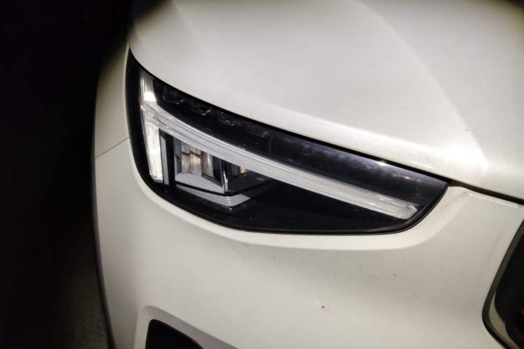 Used Volvo XC40 2023 B3 Zhiyuan Luxury Edition Right Front Headlight
