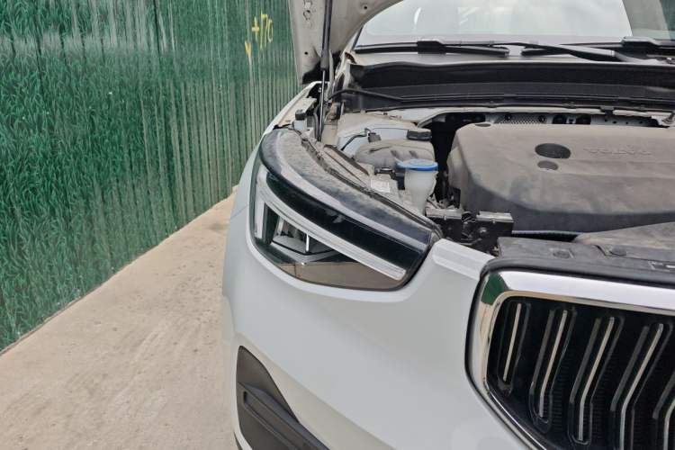 Used Volvo XC40 2023 B3 Smart & Stylish Edition Right Front Headlight