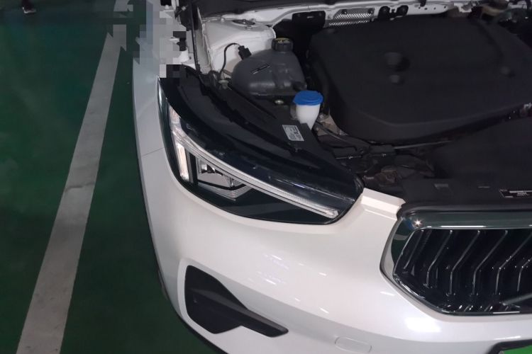 Used Volvo XC40 2023 B3 Zhiyuan Luxury Edition Right Front Headlight