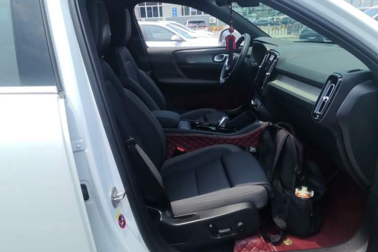 Used Volvo XC40 2023 B3 Zhiyuan Luxury Edition Right Front Seat