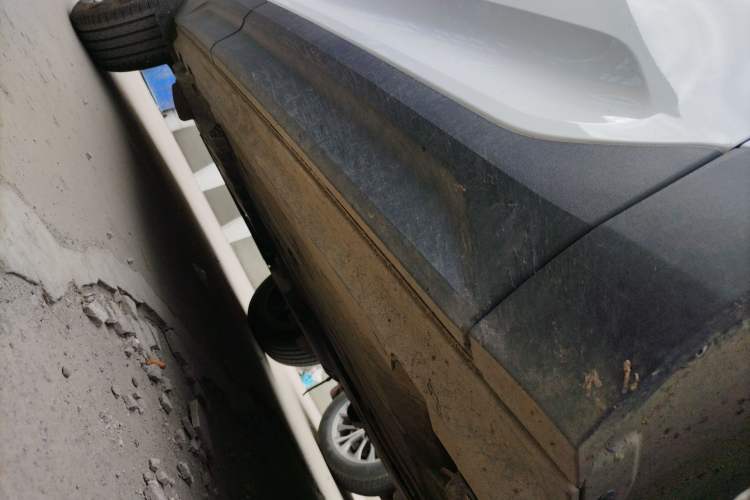 Used Volvo XC40 2023 B3 Zhiyuan Luxury Edition Right Side Sill