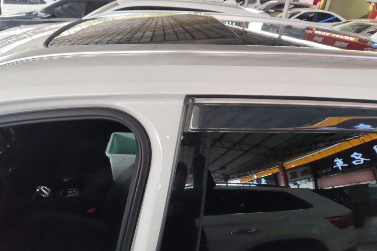 Used Volvo XC40 2023 B3 Zhiyuan Luxury Edition Roof