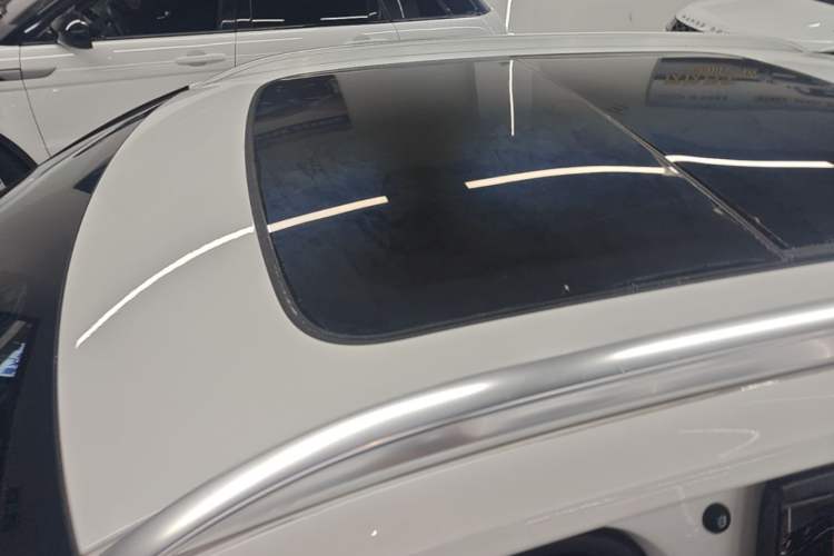 Used Volvo XC40 2023 B3 Zhiyuan Luxury Edition Roof