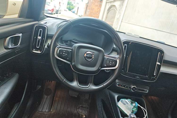 Used Volvo XC40 2023 B3 Zhiyuan Luxury Edition Steering Wheel
