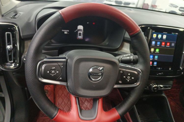Used Volvo XC40 2023 B4 4x4 Smart Luxury Edition Steering Wheel