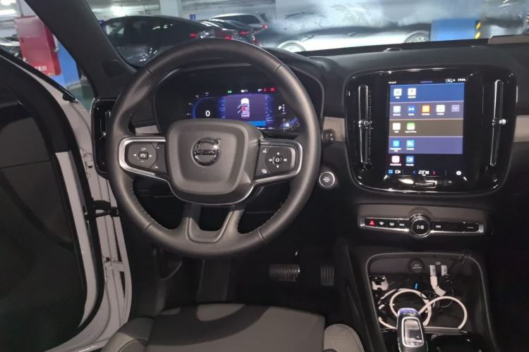 Used Volvo XC40 2023 B3 Zhiyuan Luxury Edition Steering Wheel