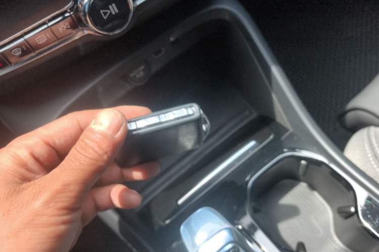 Used Volvo XC40 2023 B3 Zhiyuan Luxury Edition Vehicle Key