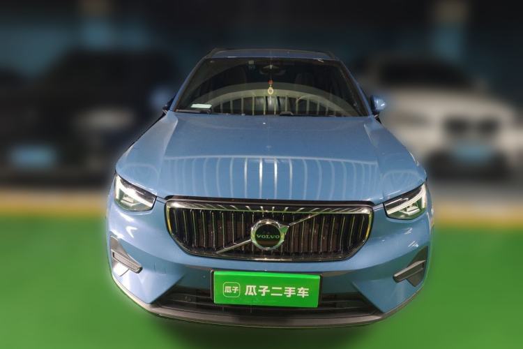 Used Volvo XC40 2024 B3 Zhiyuan Luxury Edition Front