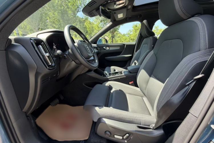 Used Volvo XC40 2024 B3 Zhiyuan Luxury Edition Interior 2