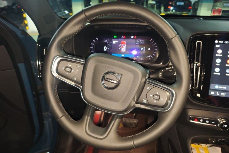 Used Volvo XC40 2024 B3 Zhiyuan Luxury Edition Steering Wheel
