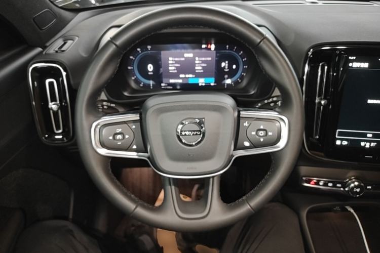 Used Volvo XC40 2024 B3 Zhiyuan Luxury Edition Steering Wheel