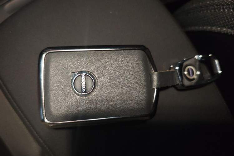 Used Volvo XC40 2024 B3 Zhiyuan Luxury Edition Vehicle Key
