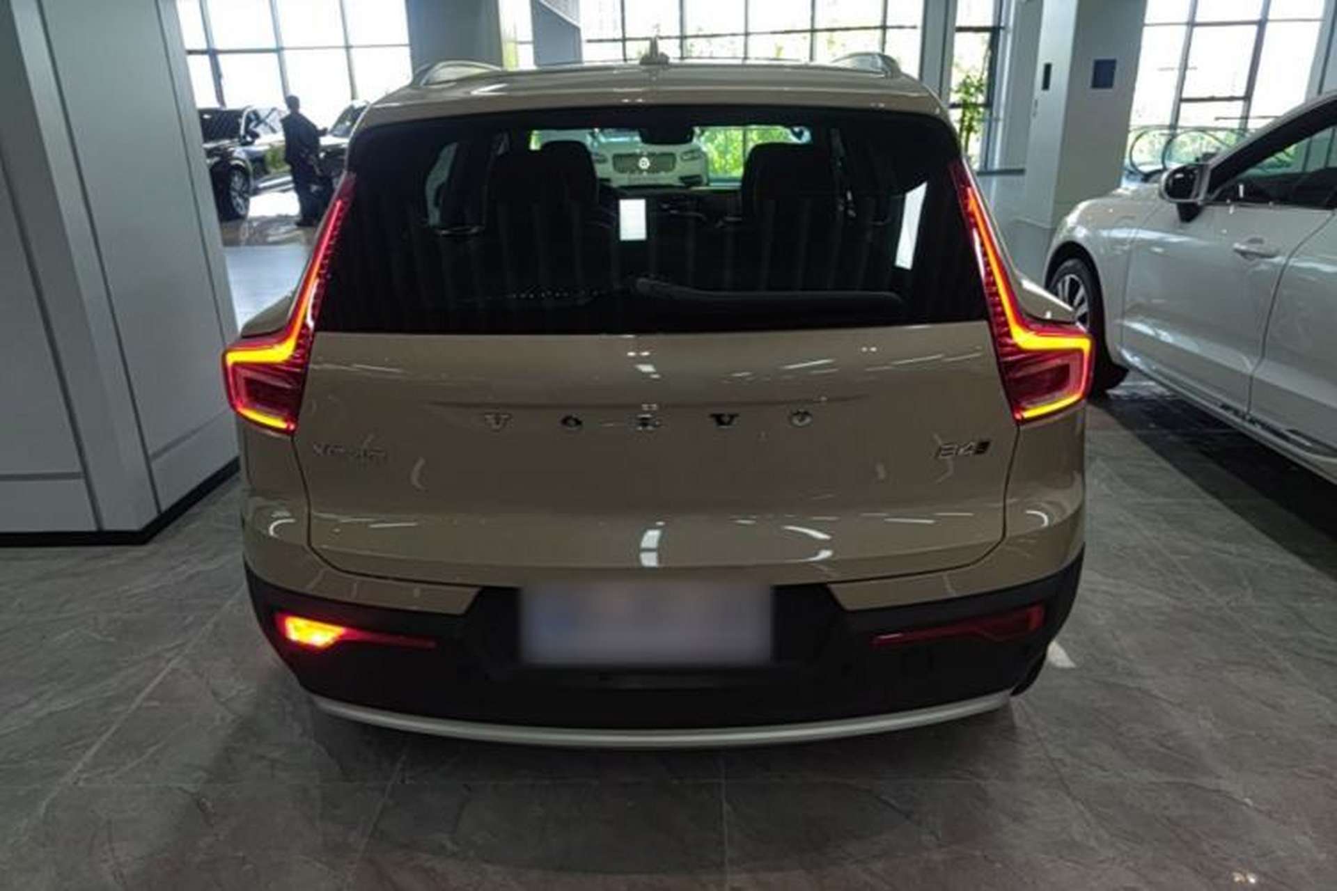 Used Volvo XC40 2024 B4 4x4 Smart Luxury Edition Rear