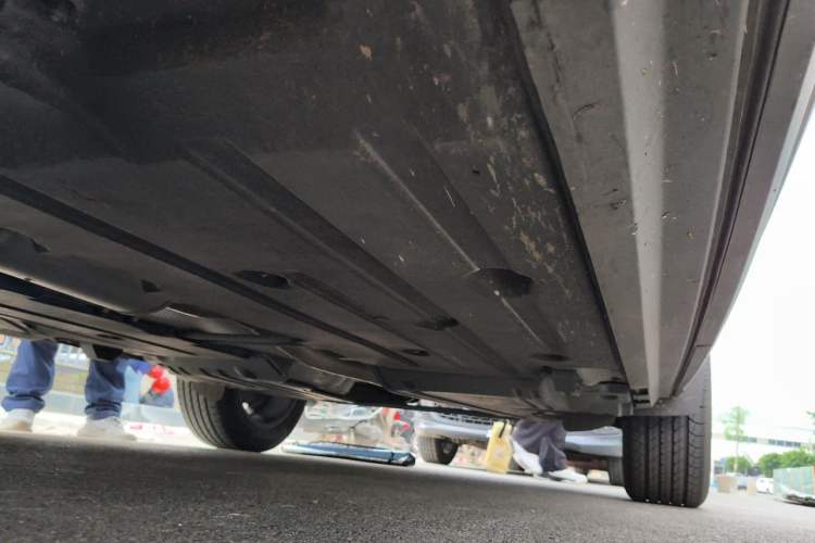 Used Volvo XC40 2024 B3 Zhiyuan Luxury Edition Chassis Front Left