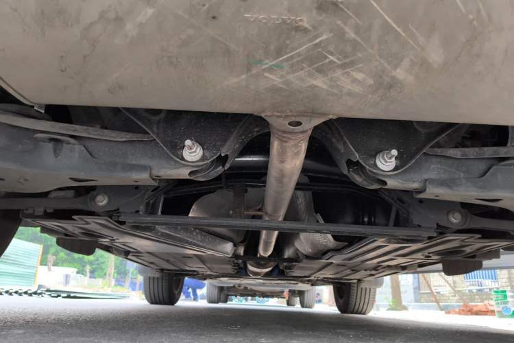 Used Volvo XC40 2024 B3 Zhiyuan Luxury Edition Chassis Rear