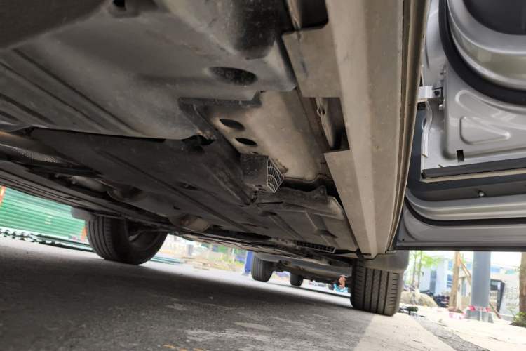 Used Volvo XC40 2024 B3 Zhiyuan Luxury Edition Chassis Rear Right