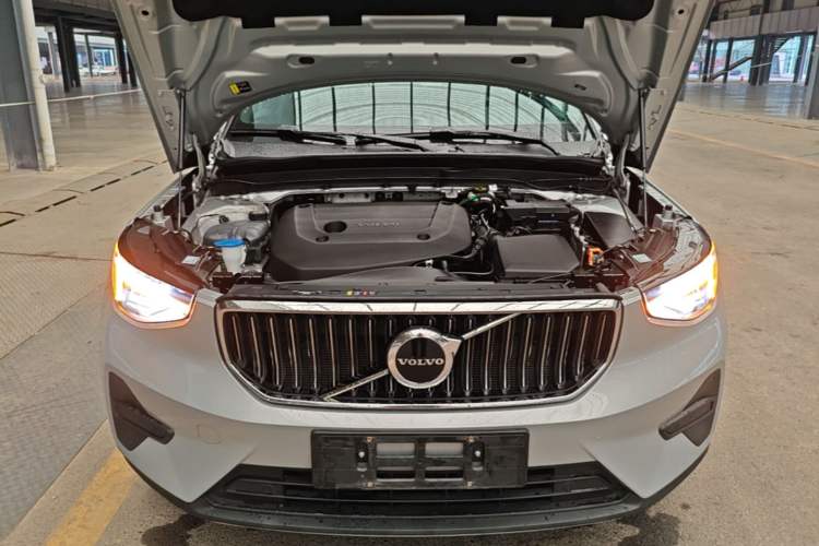 Used Volvo XC40 2024 B3 Zhiyuan Luxury Edition Engine Bay