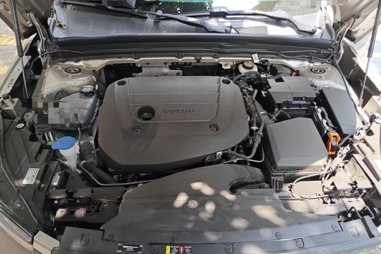 Used Volvo XC40 2024 B3 Zhiyuan Luxury Edition Engine Bay
