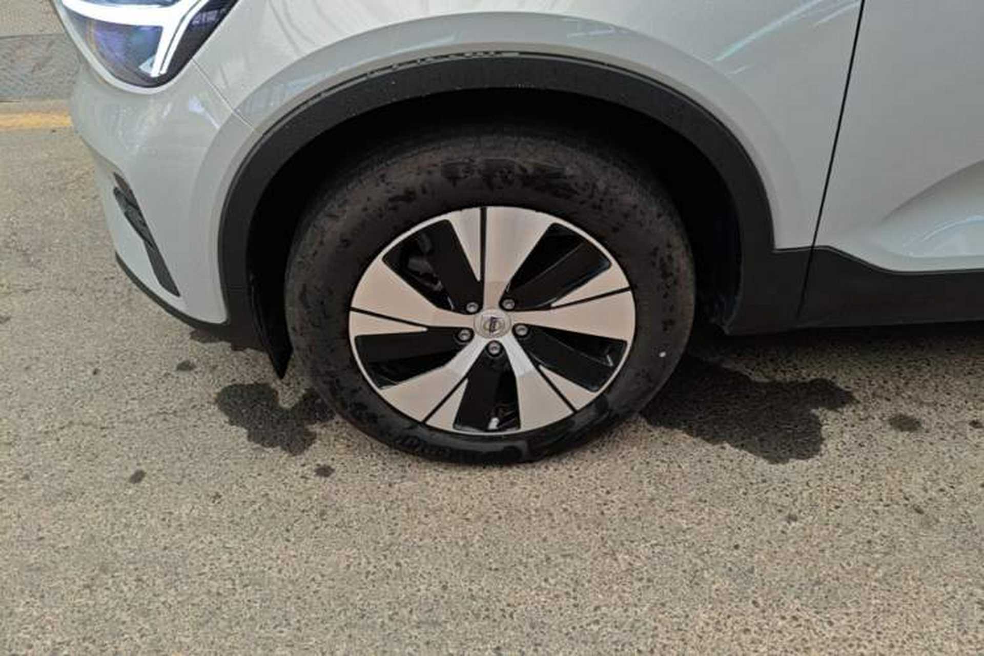 Used Volvo XC40 2024 B3 Zhiyuan Luxury Edition Left Front Wheel Hub