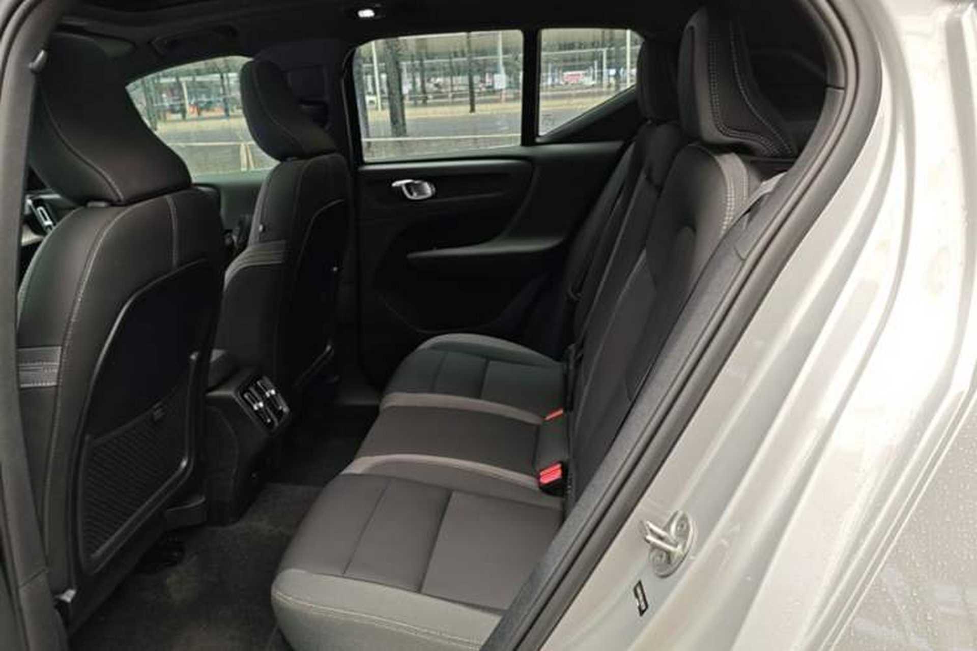 Used Volvo XC40 2024 B3 Zhiyuan Luxury Edition Left Rear Seat