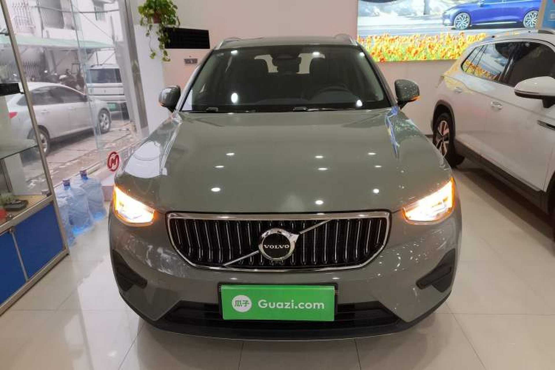 Used Volvo XC40 2024 B4 4x4 Smart Luxury Edition Exterior 1