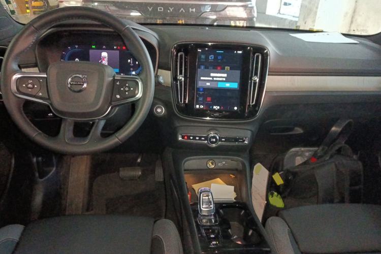 Used Volvo XC40 2024 B3 Zhiyuan Sport Edition Interior 2