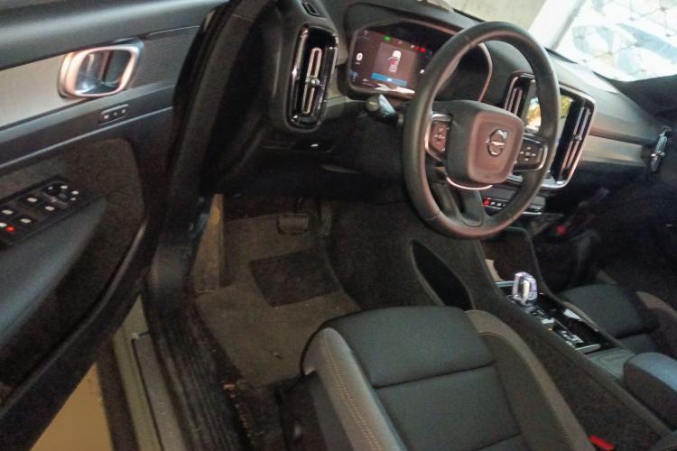 Used Volvo XC40 2024 B3 Zhiyuan Sport Edition Interior 3