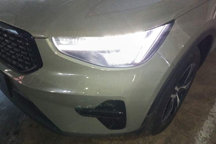Used Volvo XC40 2024 B3 Zhiyuan Sport Edition Left Front Headlight