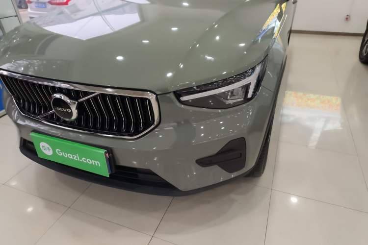 Used Volvo XC40 2024 B4 4x4 Smart Luxury Edition Left Front Headlight